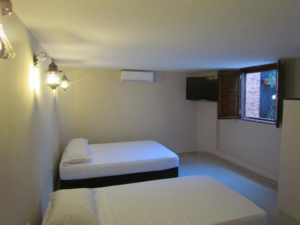 Hotel Casa La Fleur Μεντεγίν Εξωτερικό φωτογραφία