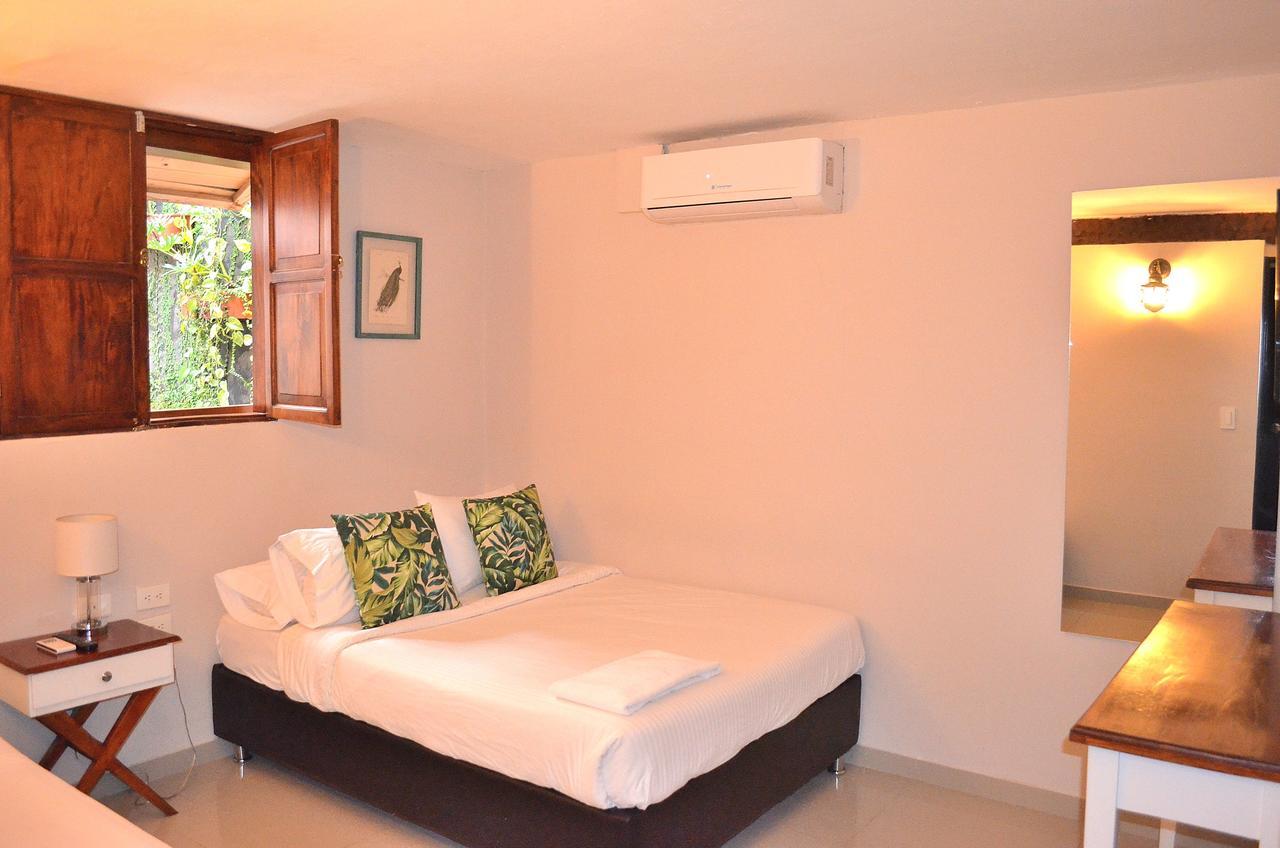Hotel Casa La Fleur Μεντεγίν Εξωτερικό φωτογραφία