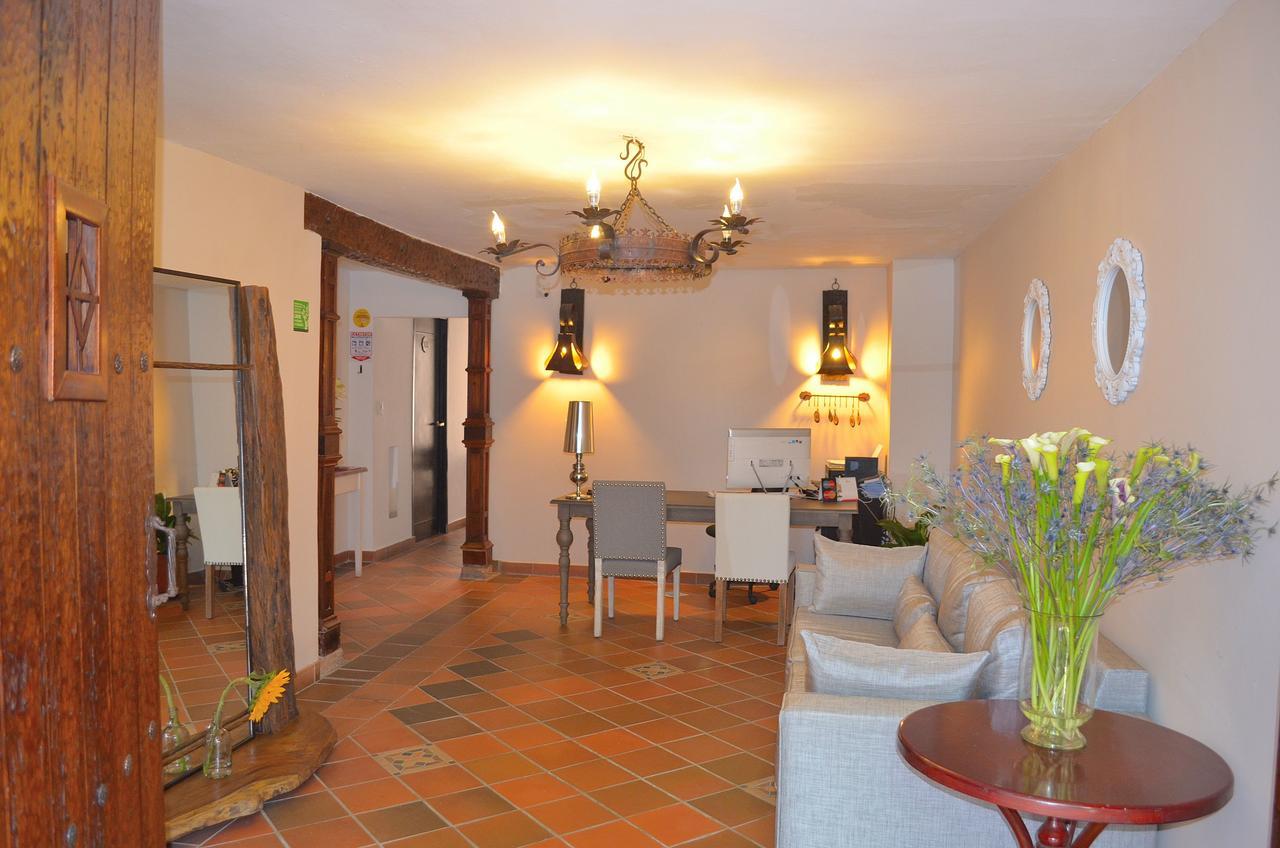 Hotel Casa La Fleur Μεντεγίν Εξωτερικό φωτογραφία