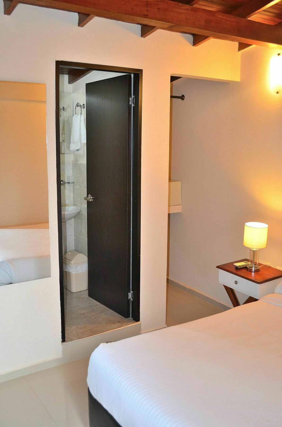 Hotel Casa La Fleur Μεντεγίν Εξωτερικό φωτογραφία