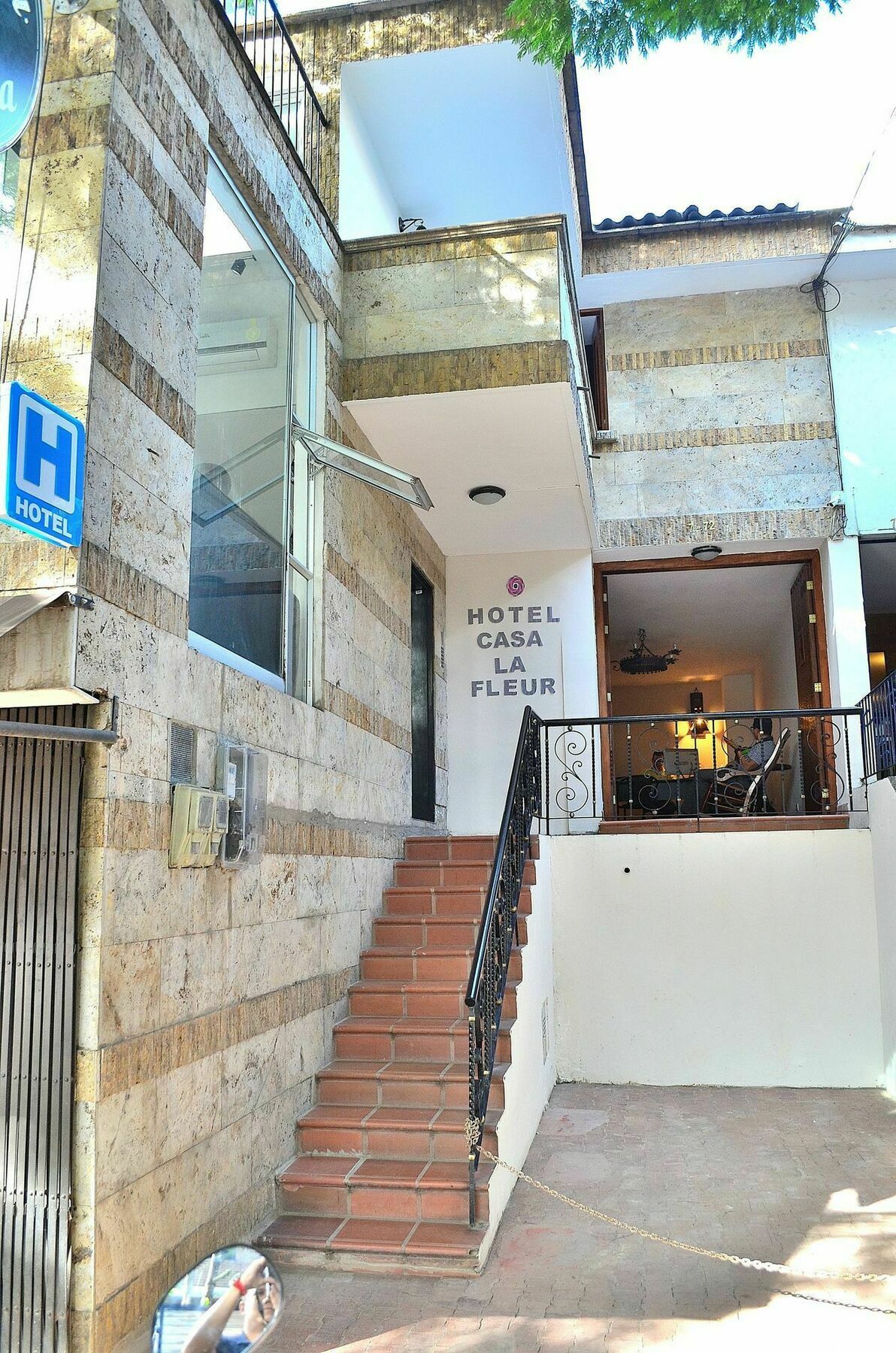 Hotel Casa La Fleur Μεντεγίν Εξωτερικό φωτογραφία